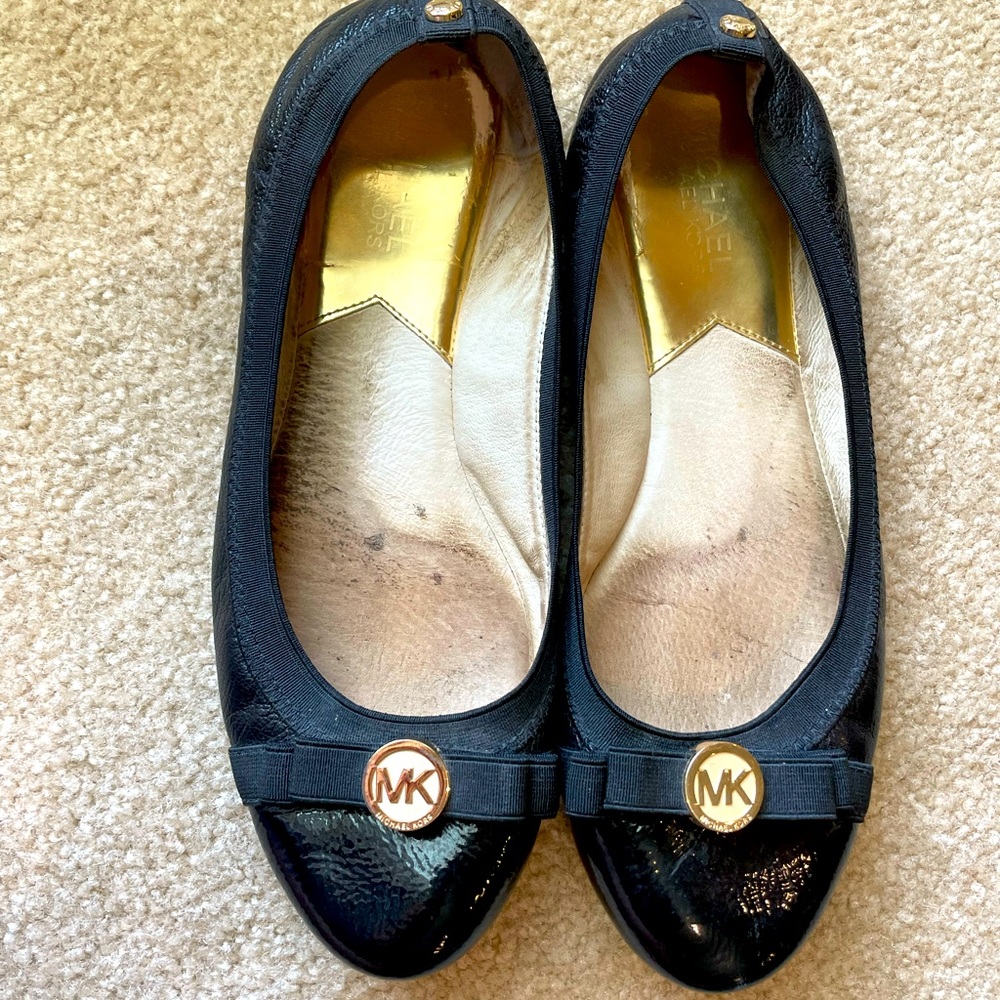 Michael Kors Black and Gold Flats